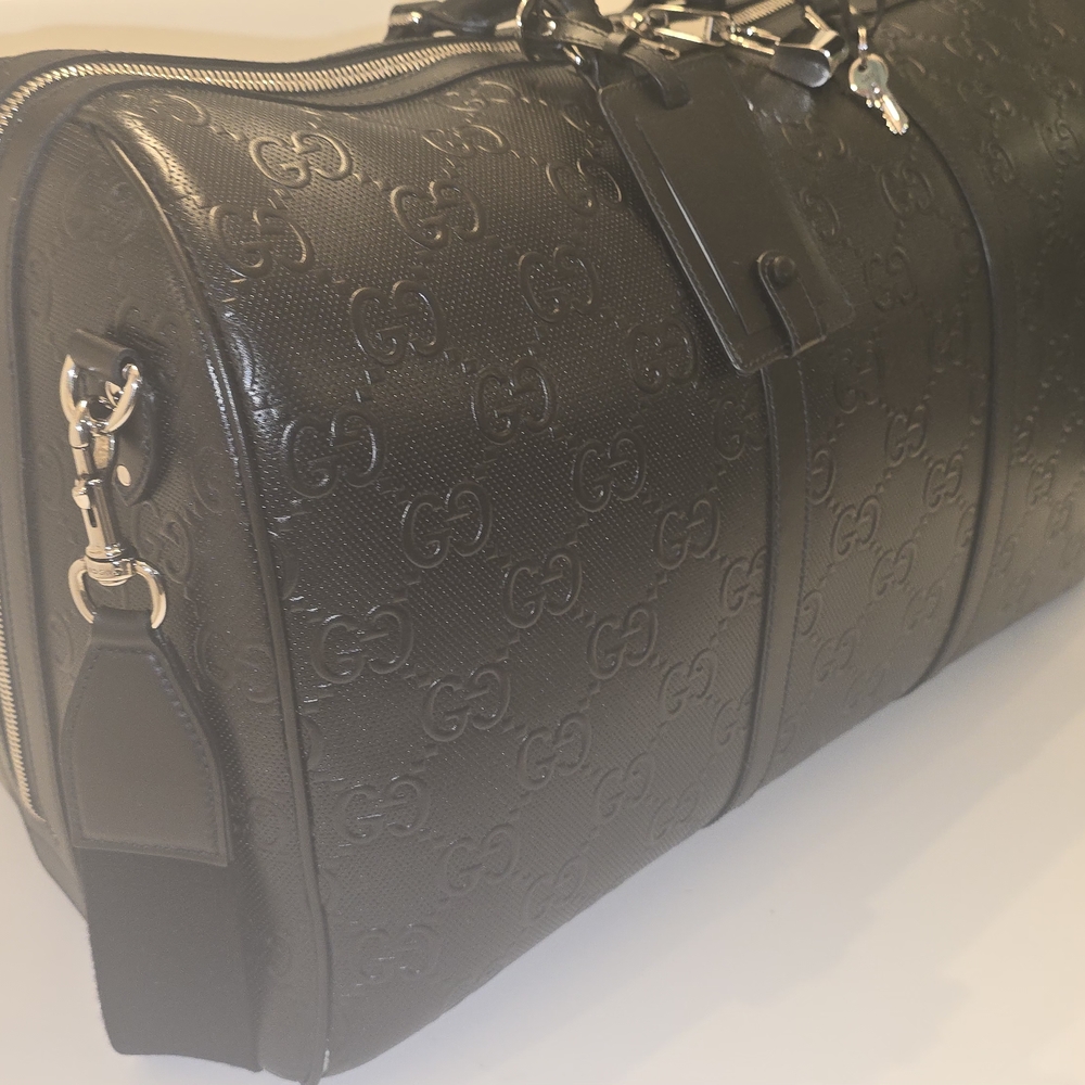 Gucci Black and Cream Leather Detail Bag